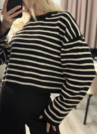 Теплий светр у смужку 4