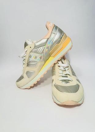 Кросівки жіночі saucony, 38 розмір, оригінал, повністю нові