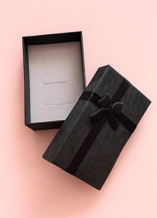 Подарункова коробочка з бантом для прикрас 8×5 см чорний