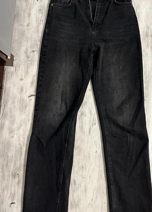 Прямі джинси