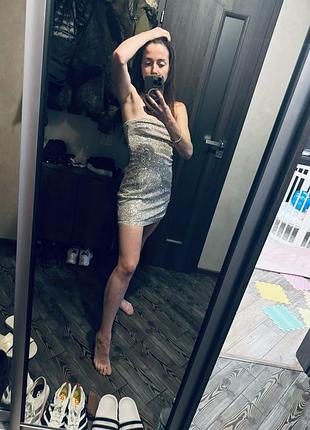 Новорічне  плаття  з паєтками h&m