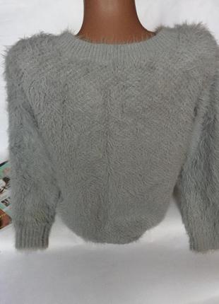 Красивый нежный свитер3 фото
