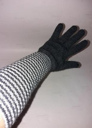Гарні фірмові високі рукавички