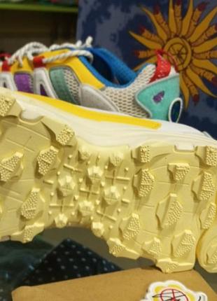 Кроссовки adidas оригинал 4