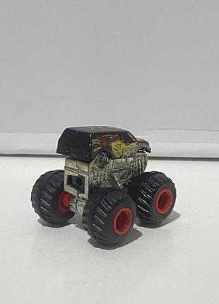 Monster truck 4