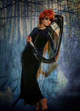 Бархатное платье бархат вечернее миди длинное прямое без рукавов