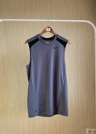 Безрукавка nike
