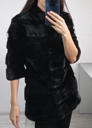 Продам шубку з хутра нутріі