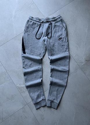 Спортивки nike tech flees