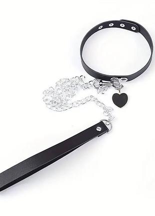 Бдсм поводок з нашийником і підвіскою “серце” – чорний