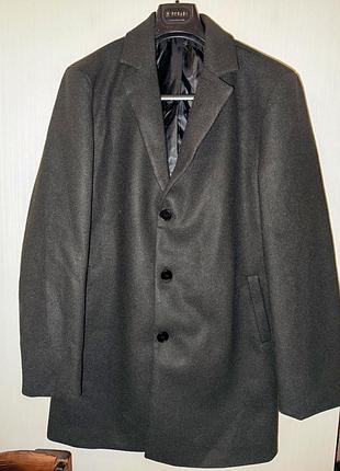 Пальто супер новое