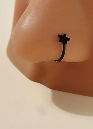 Незамкнутое кольцо-обманка для пирсинга носа