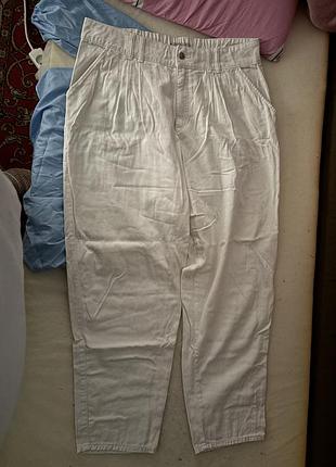 Білі полотні джинси. довгі мом. талія на резинці