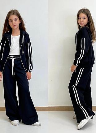 Костюм для дівчинки