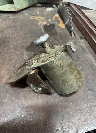 Выключатель массы вб404 танковый ссср