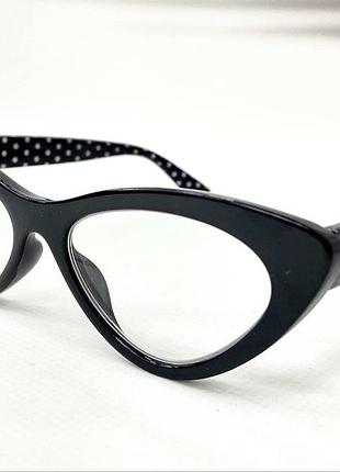 Корректирующие женские очки для зрения утонченные лисички треугольники в пластиковой оправе с широкими дужками черный, -3.5