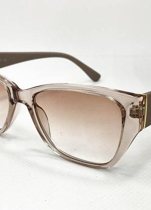 Очки для коррекции зрения женские лисички в пластиковой оправе с градиентной тонировкой линз бежевый, -3.0
