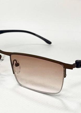 Окуляри для корекціі зору унісекс напівобідкові з градієнтним тонуванням в металевій оправі пластикові дужки