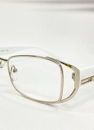 Окуляри для корекції зору жіночі вузькі в металевій оправі із широкими пластиковими білими дужками — 3.0