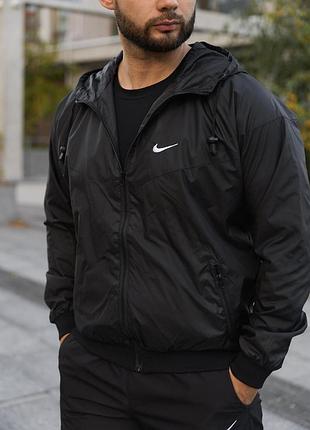 Вітровка чоловіча "windrunner jacket" nike чорна