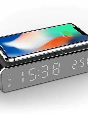 Настільний годинник з бездротовою зарядкою для пристроїв від usb, чорний