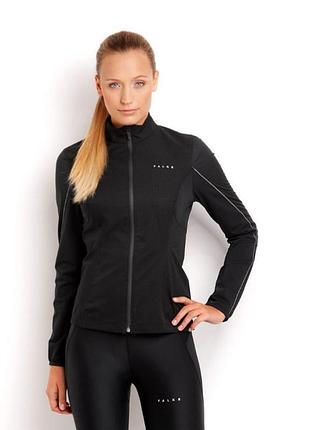 Спортивная ветровка женская