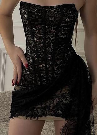 Корсетна чорна сукня з мереживом 😍