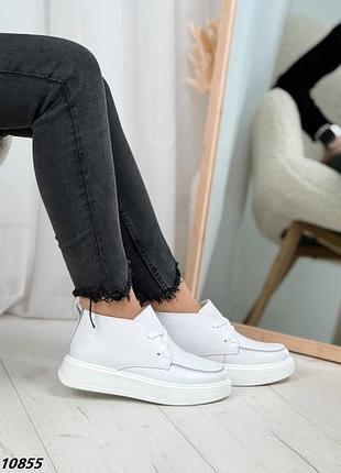 Кожаные демисезонные ботинки