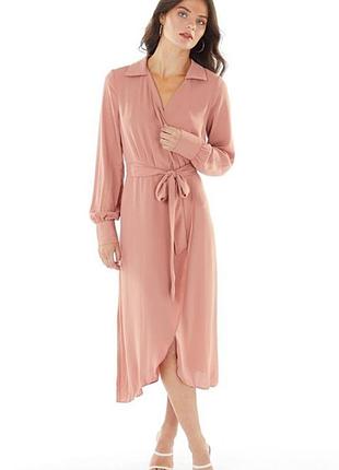 Пудрова шикарна сукня