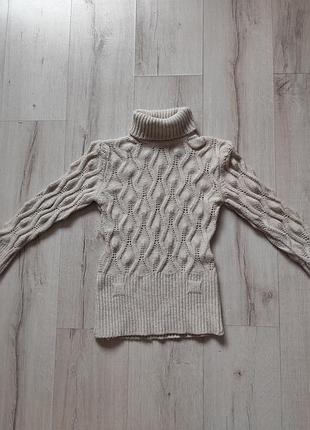 Бежевый свитер на девочку 3