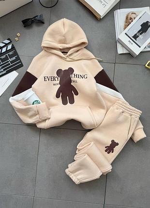 Костюм спортивний з малюнком