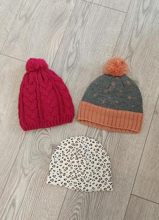 Шапочки на дівчинку розмір 80/86