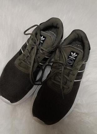 Детские/ подростковые кроссовки adidas, оригинал/ р.30-31