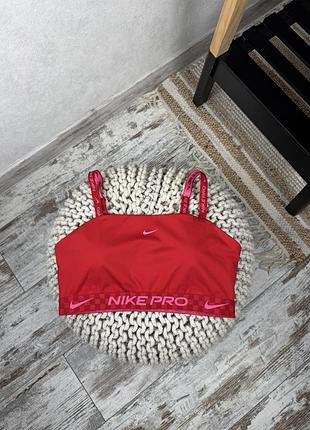 Спортивный топ nike pro
