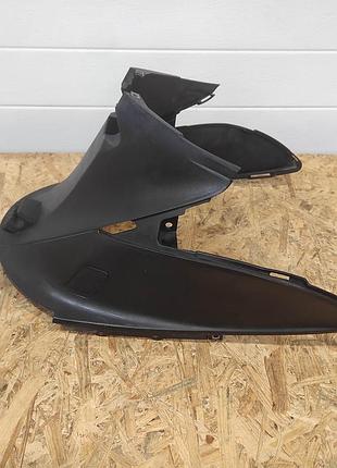 Пластик под сиденьем suzuki address v 50 original