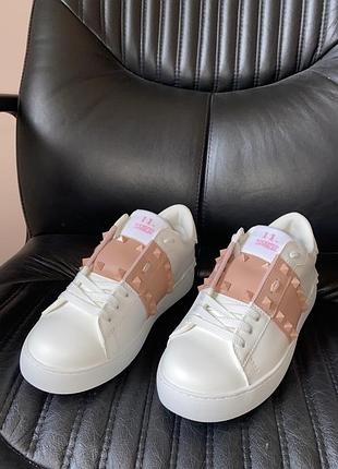 Valentino кросівки