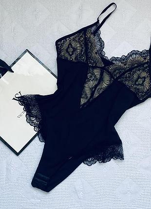 Боді з мереживом 🖤