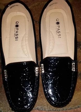 Туфлі жіночі