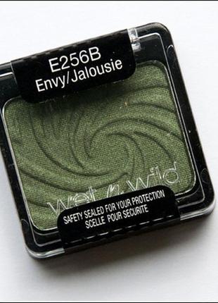 Одинарные тени wet n wild coloricon eye shadow single e256b envy1 фото