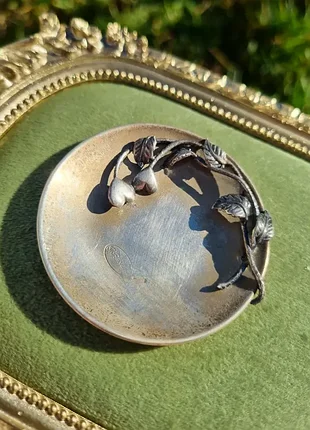 Цікава срібна тарілочка для дрібниць, два серця, модерн.