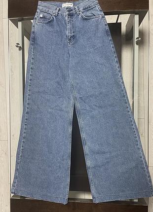 Джинси палаццо, широкі