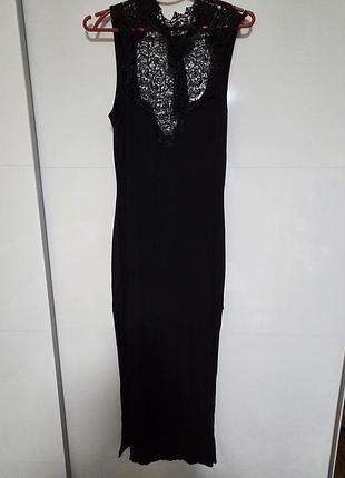 Платье макси с разрезами и ажуром