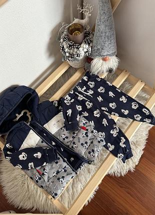 Набір з міккі костюм на флісі+ жилетка від с&а розмір - 86 (12-18 міс, але буде раніше) стан- відмінний
