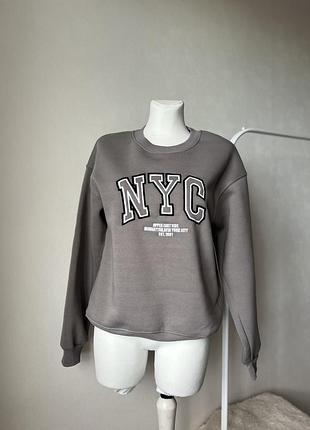 Світшот жіночий сірий з надписом