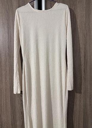 Сукня жіноча