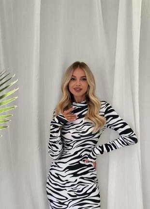 Коротка сукня тваринний принт в рубчик