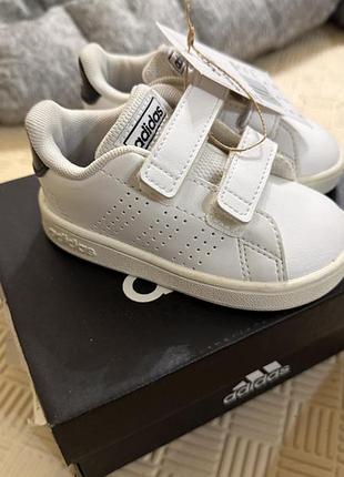 Дитячі кеди adidas