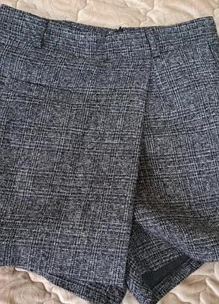 Шорти-спідниця