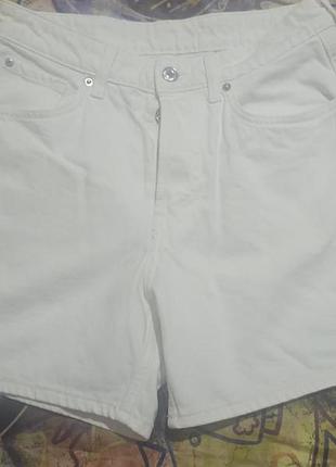 Білі котонові шорти трапецією denim