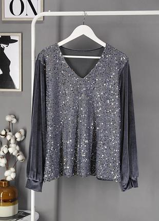 Сіра велюрова блузка з паєтками "shein". розмір xl.